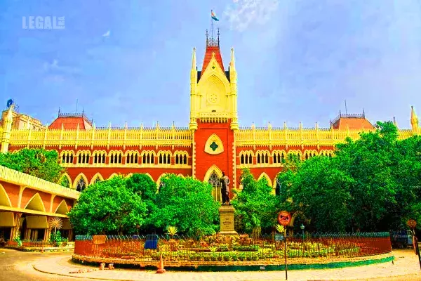 Calcutta High Court keeps open maintainability of writ on Real Estate Projects opting for Concessional Rate of GST