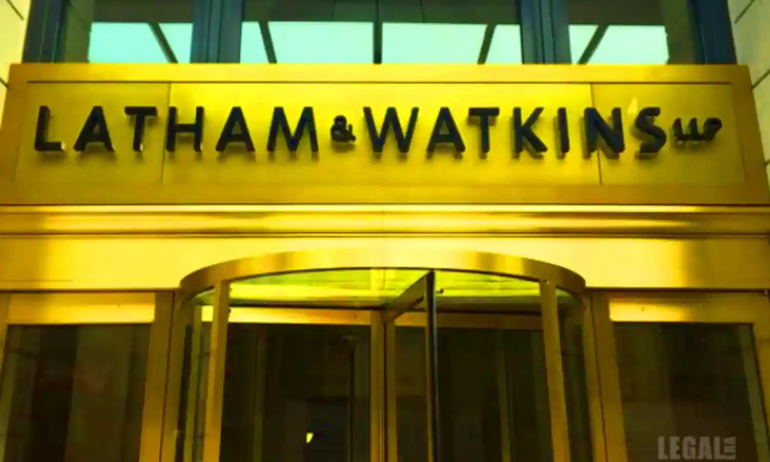 EIGs US$12.4 Billion Infrastructure Deal with Aramco led by Latham & Watkins