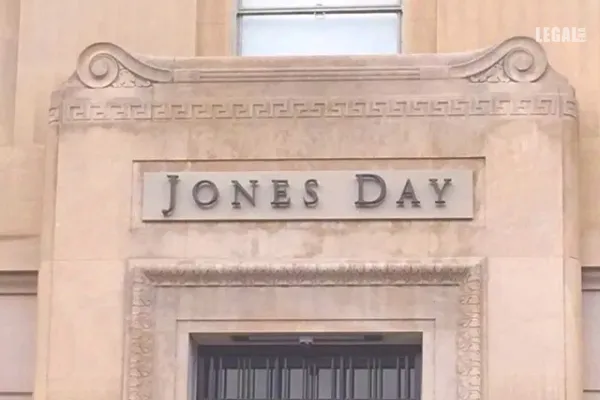 Jones Day to offer State Attorney General Enforcement, Investigations & Litigation Practice Jones Day to offer State Attorney General Enforcement, Investigations & Litigation Practice