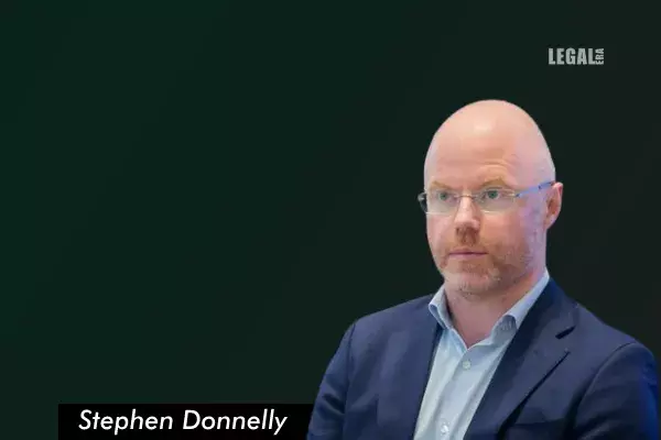 Irish law society takes demands apology from health minister