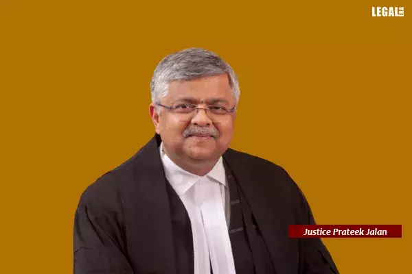 Delhi High Court Reprimands Student for Initiating Private Correspondence through Email with A Judge Delhi High Court Reprimands Student for Initiating Private Correspondence through Email with A Judge