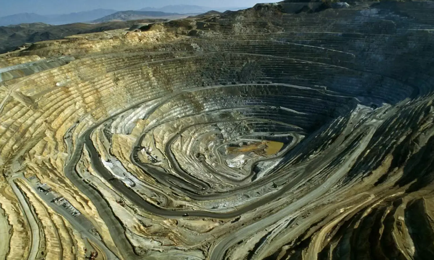 Recent Changes in Mines & Minerals (Development & Regulation) Act, 1957 and its impact on the mineral based industries