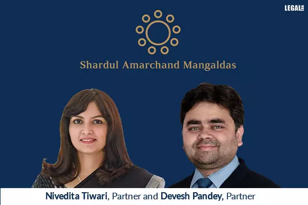 Nivedita-Tiwari-&-Devesh-Pandey