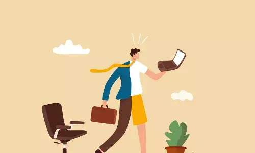 Moonlighting- A Desirable Work Mode