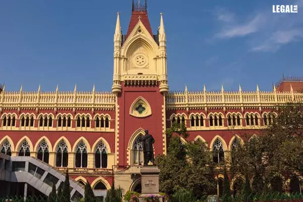 Calcutta High Court: Arbitrator’s Duty to Disclose Information Commences & Continues from his Appointment till Passing of Award