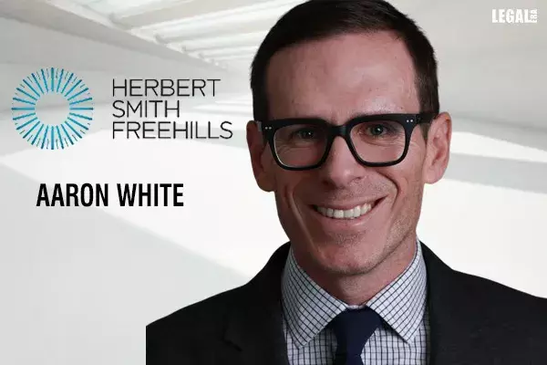 Aaron-White Aaron-White