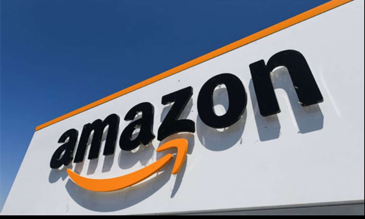 CCI dismisses antitrust complaints against Amazon; states Amazon is not dominant in the online fashion