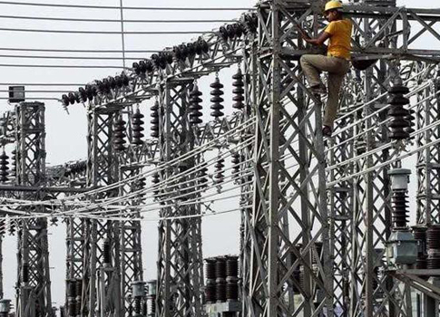 Reliance Infra sells Mumbai power business to Adani for Rs 18,800 crore