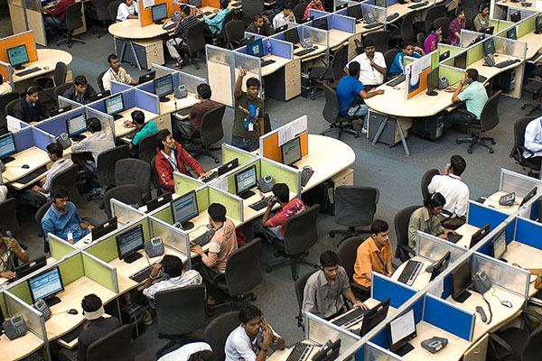 Maharashtra Proposes Legislation To Enforce Labor Laws At IT, BPO Companies Found To Follow ‘Bonded’ Labor Practices