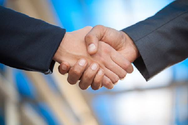 Manulife partners with AZB & Partners for a 49% Stake Acquisition In Mahindra AMC