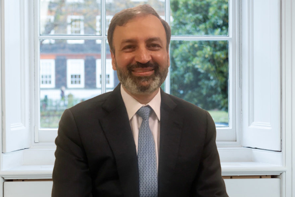 Senior Advocate Arvind Nayar joins 4 New Square in the United Kingdom as a Door Tenant