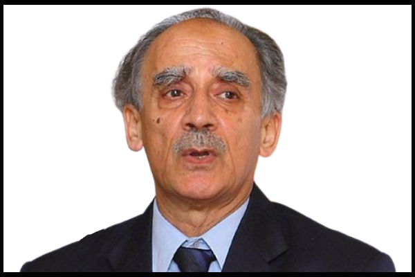 Rajasthan HC stays arrest warrant issued against Arun Shourie in the Laxmi Vilas Udaipur Disinvestment case